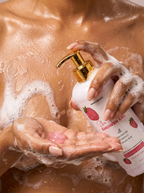Whole Beauty Skin Nourishing Shower Gel with Niacinamide and Salicylic Acid